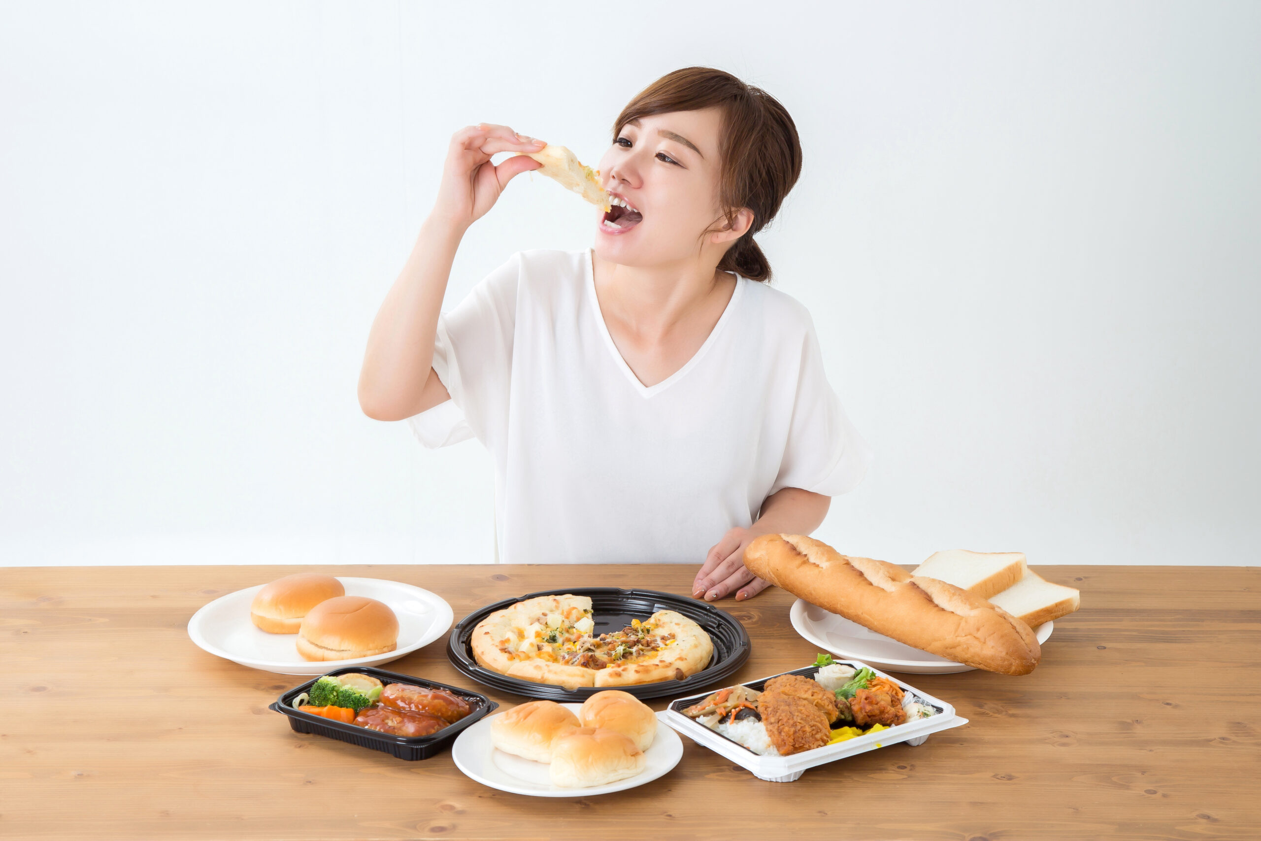 食べ過ぎのイメージ