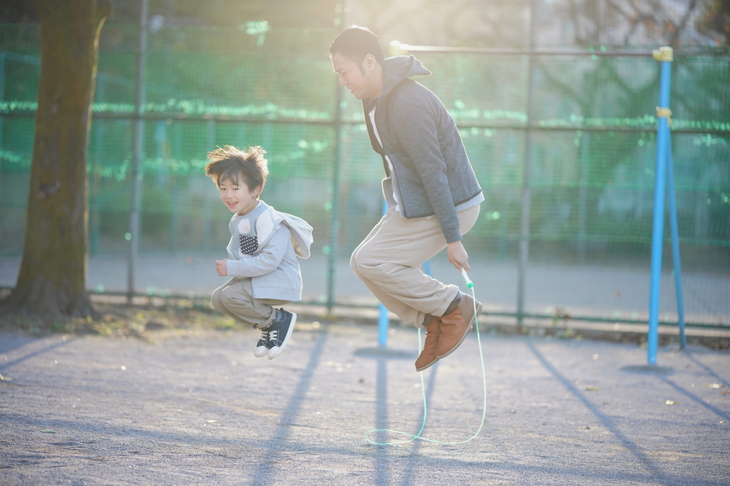 親子で縄跳び